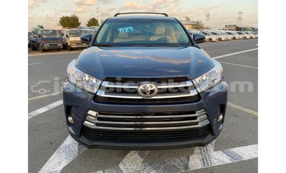 Acheter Import Voiture Toyota Highlander Bleu à Import - Dubai, Clarendon Acheter Import Voiture Toyota Highlander Bleu à Import - Dubai, Clarendon