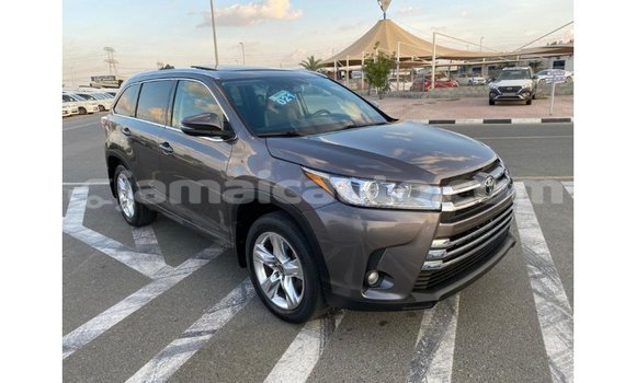 Acheter Import Voiture Toyota Highlander Autre à Import - Dubai, Clarendon Acheter Import Voiture Toyota Highlander Autre à Import - Dubai, Clarendon
