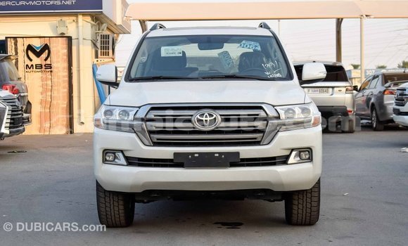 Buy Import Toyota Land Cruiser White Car in Import - Dubai in Clarendon Buy Import Toyota Land Cruiser White Car in Import - Dubai in Clarendon
