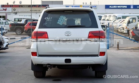 Buy Import Toyota Land Cruiser White Car in Import - Dubai in Clarendon Buy Import Toyota Land Cruiser White Car in Import - Dubai in Clarendon