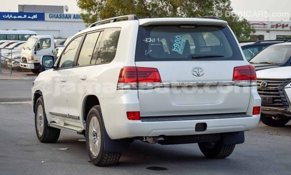 Buy Import Toyota Land Cruiser White Car in Import - Dubai in Clarendon Buy Import Toyota Land Cruiser White Car in Import - Dubai in Clarendon