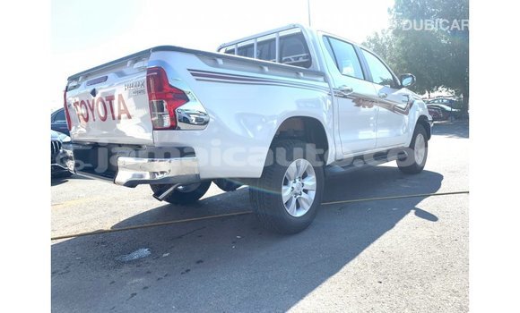 Buy Import Toyota Hilux White Car in Import - Dubai in Clarendon Buy Import Toyota Hilux White Car in Import - Dubai in Clarendon