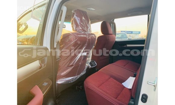 Buy Import Toyota Hilux White Car in Import - Dubai in Clarendon Buy Import Toyota Hilux White Car in Import - Dubai in Clarendon