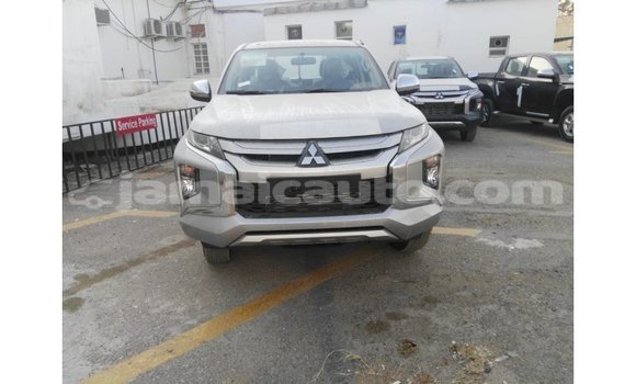 Buy Import Mitsubishi L200 Other Car in Import - Dubai in Clarendon Buy Import Mitsubishi L200 Other Car in Import - Dubai in Clarendon