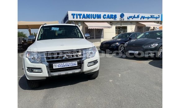 Buy Import Mitsubishi Pajero White Car in Import - Dubai in Clarendon Buy Import Mitsubishi Pajero White Car in Import - Dubai in Clarendon