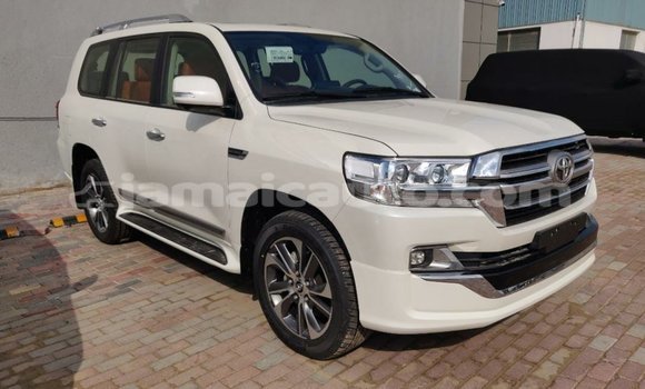 Buy Import Toyota Land Cruiser White Car in Import - Dubai in Clarendon Buy Import Toyota Land Cruiser White Car in Import - Dubai in Clarendon