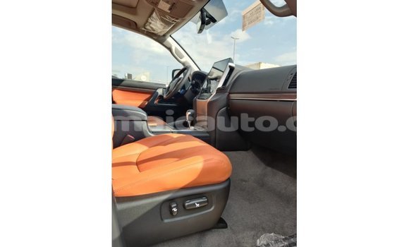 Buy Import Toyota Land Cruiser White Car in Import - Dubai in Clarendon Buy Import Toyota Land Cruiser White Car in Import - Dubai in Clarendon