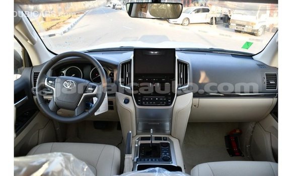 Buy Import Toyota Land Cruiser White Car in Import - Dubai in Clarendon Buy Import Toyota Land Cruiser White Car in Import - Dubai in Clarendon