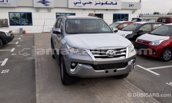 Buy Import Toyota Fortuner Other Car in Import - Dubai in Clarendon Buy Import Toyota Fortuner Other Car in Import - Dubai in Clarendon