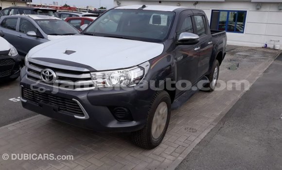 Acheter Import Voiture Toyota Hilux Autre à Import - Dubai, Clarendon Acheter Import Voiture Toyota Hilux Autre à Import - Dubai, Clarendon