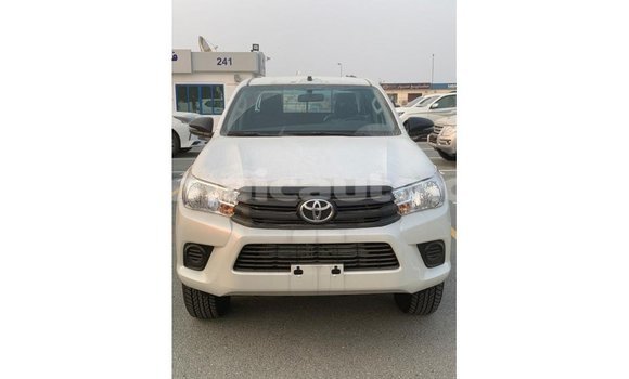 Buy Import Toyota Hilux White Car in Import - Dubai in Clarendon Buy Import Toyota Hilux White Car in Import - Dubai in Clarendon