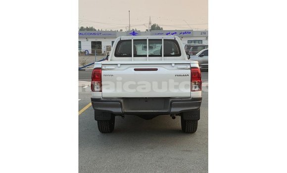Buy Import Toyota Hilux White Car in Import - Dubai in Clarendon Buy Import Toyota Hilux White Car in Import - Dubai in Clarendon