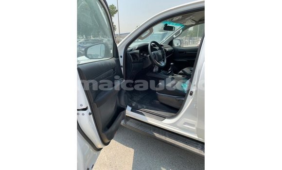 Buy Import Toyota Hilux White Car in Import - Dubai in Clarendon Buy Import Toyota Hilux White Car in Import - Dubai in Clarendon