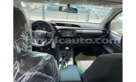 Buy Import Toyota Hilux White Car in Import - Dubai in Clarendon Buy Import Toyota Hilux White Car in Import - Dubai in Clarendon