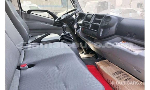 Acheter Import Utilitaire Hino 300 Series Blanc à Import - Dubai, Clarendon Acheter Import Utilitaire Hino 300 Series Blanc à Import - Dubai, Clarendon