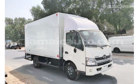 Acheter Import Utilitaire Hino 300 Series Blanc à Import - Dubai, Clarendon Acheter Import Utilitaire Hino 300 Series Blanc à Import - Dubai, Clarendon