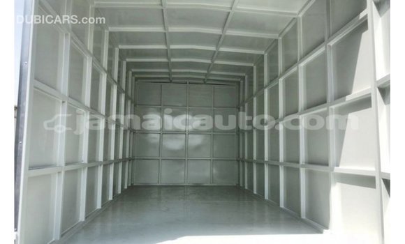 Acheter Import Utilitaire Hino 300 Series Blanc à Import - Dubai, Clarendon Acheter Import Utilitaire Hino 300 Series Blanc à Import - Dubai, Clarendon