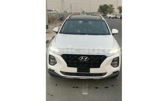 Buy Import Hyundai Santa Fe White Car in Import - Dubai in Clarendon Buy Import Hyundai Santa Fe White Car in Import - Dubai in Clarendon