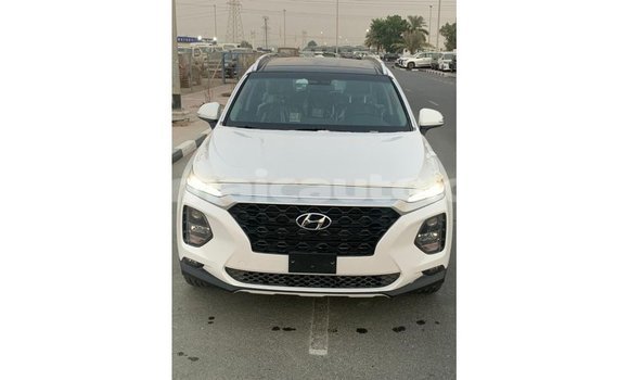 Buy Import Hyundai Santa Fe White Car in Import - Dubai in Clarendon Buy Import Hyundai Santa Fe White Car in Import - Dubai in Clarendon