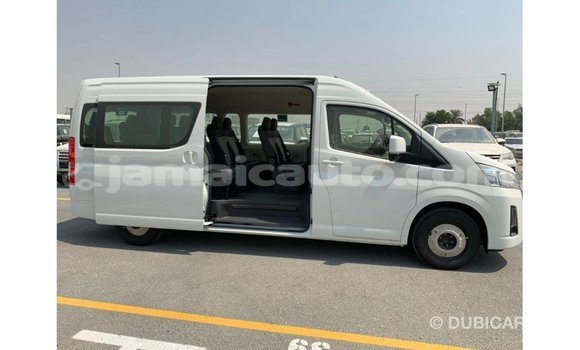 Buy Import Toyota Hiace White Car in Import - Dubai in Clarendon Buy Import Toyota Hiace White Car in Import - Dubai in Clarendon