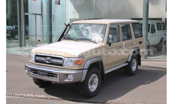 Buy Import Toyota Land Cruiser Beige Car in Import - Dubai in Clarendon Buy Import Toyota Land Cruiser Beige Car in Import - Dubai in Clarendon