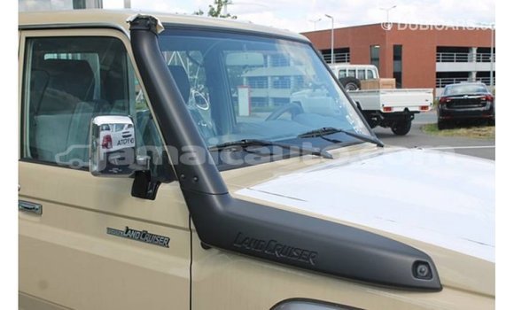 Buy Import Toyota Land Cruiser Beige Car in Import - Dubai in Clarendon Buy Import Toyota Land Cruiser Beige Car in Import - Dubai in Clarendon