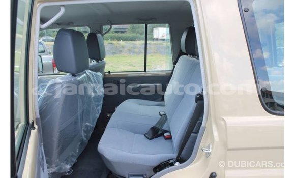 Buy Import Toyota Land Cruiser Beige Car in Import - Dubai in Clarendon Buy Import Toyota Land Cruiser Beige Car in Import - Dubai in Clarendon