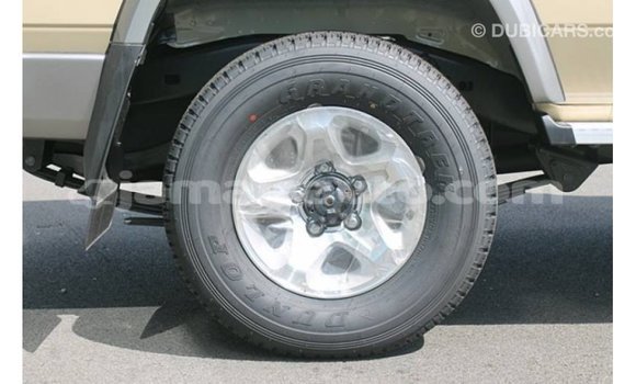 Buy Import Toyota Land Cruiser Beige Car in Import - Dubai in Clarendon Buy Import Toyota Land Cruiser Beige Car in Import - Dubai in Clarendon