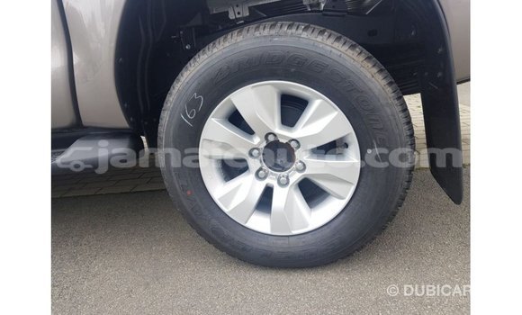 Buy Import Toyota Hilux Brown Car in Import - Dubai in Clarendon Buy Import Toyota Hilux Brown Car in Import - Dubai in Clarendon
