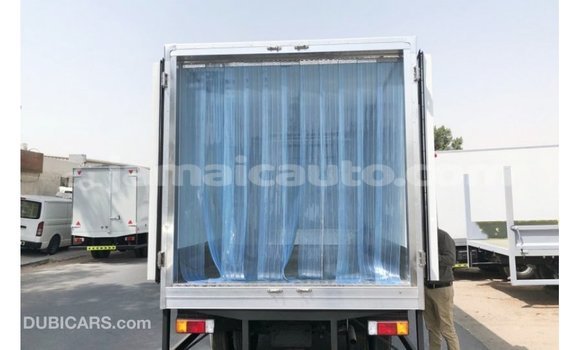 Acheter Import Utilitaire Hino 300 Series Blanc à Import - Dubai, Clarendon Acheter Import Utilitaire Hino 300 Series Blanc à Import - Dubai, Clarendon