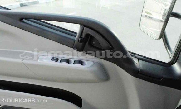 Acheter Import Voiture Mitsubishi i Blanc à Import - Dubai, Clarendon Acheter Import Voiture Mitsubishi i Blanc à Import - Dubai, Clarendon