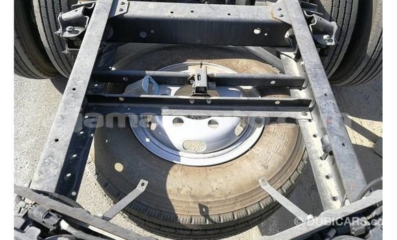 Buy Import Mitsubishi Carisma White Car in Import - Dubai in Clarendon Buy Import Mitsubishi Carisma White Car in Import - Dubai in Clarendon