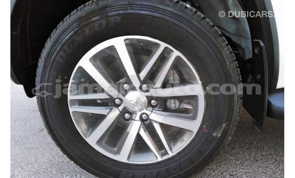 Buy Import Toyota Fortuner White Car in Import - Dubai in Clarendon Buy Import Toyota Fortuner White Car in Import - Dubai in Clarendon