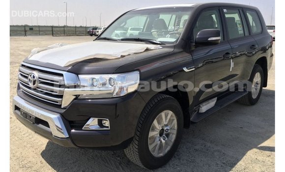 Acheter Import Voiture Toyota Land Cruiser Noir à Import - Dubai, Clarendon Acheter Import Voiture Toyota Land Cruiser Noir à Import - Dubai, Clarendon