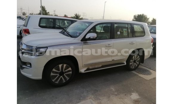 Buy Import Toyota Land Cruiser White Car in Import - Dubai in Clarendon Buy Import Toyota Land Cruiser White Car in Import - Dubai in Clarendon