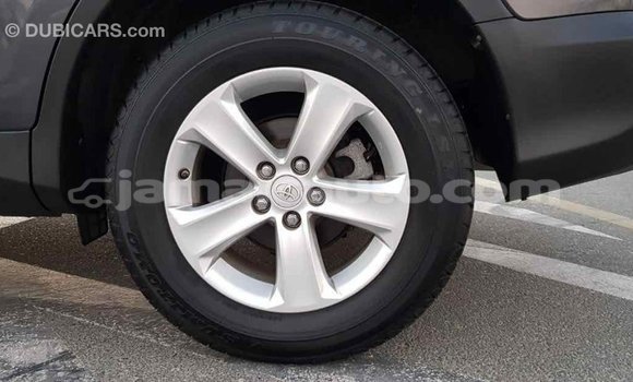 Acheter Import Utilitaire Toyota HiAce Autre à Import - Dubai, Clarendon Acheter Import Utilitaire Toyota HiAce Autre à Import - Dubai, Clarendon