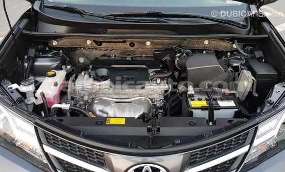 Acheter Import Utilitaire Toyota HiAce Autre à Import - Dubai, Clarendon Acheter Import Utilitaire Toyota HiAce Autre à Import - Dubai, Clarendon