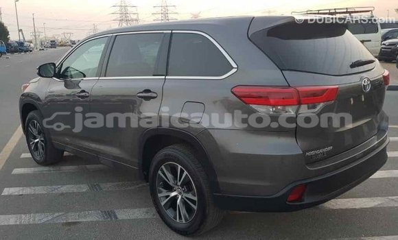 Acheter Import Voiture Toyota Highlander Autre à Import - Dubai, Clarendon Acheter Import Voiture Toyota Highlander Autre à Import - Dubai, Clarendon