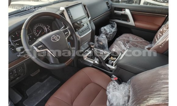 Buy Import Toyota Land Cruiser White Car in Import - Dubai in Clarendon Buy Import Toyota Land Cruiser White Car in Import - Dubai in Clarendon