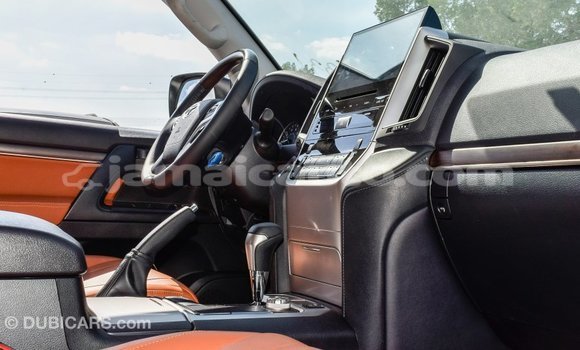Buy Import Toyota Land Cruiser White Car in Import - Dubai in Clarendon Buy Import Toyota Land Cruiser White Car in Import - Dubai in Clarendon