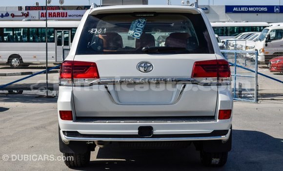 Buy Import Toyota Land Cruiser White Car in Import - Dubai in Clarendon Buy Import Toyota Land Cruiser White Car in Import - Dubai in Clarendon
