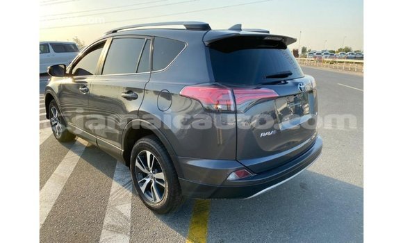 Acheter Import Voiture Toyota 4Runner Autre à Import - Dubai, Clarendon Acheter Import Voiture Toyota 4Runner Autre à Import - Dubai, Clarendon