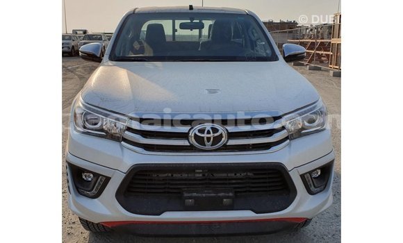 Buy Import Toyota Hilux White Car in Import - Dubai in Clarendon Buy Import Toyota Hilux White Car in Import - Dubai in Clarendon