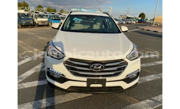 Acheter Import Voiture Hyundai Santa Fe Blanc à Import - Dubai, Clarendon Acheter Import Voiture Hyundai Santa Fe Blanc à Import - Dubai, Clarendon