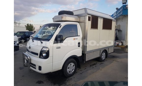 Acheter Import Voiture Kia Rio Blanc à Import - Dubai, Clarendon Acheter Import Voiture Kia Rio Blanc à Import - Dubai, Clarendon