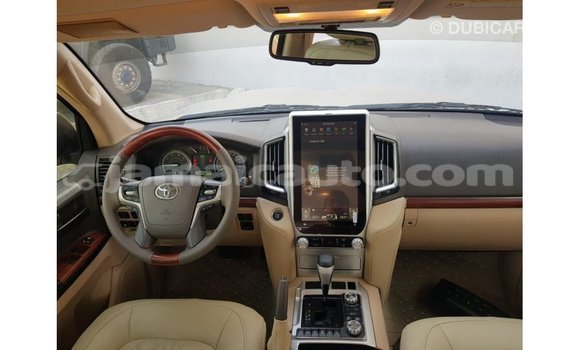 Acheter Import Voiture Toyota Land Cruiser Autre à Import - Dubai, Clarendon Acheter Import Voiture Toyota Land Cruiser Autre à Import - Dubai, Clarendon