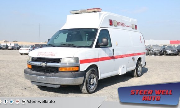 Buy Import Chevrolet Express White Car in Import - Dubai in Clarendon