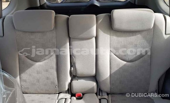 Acheter Import Utilitaire Toyota HiAce Vert à Import - Dubai, Clarendon Acheter Import Utilitaire Toyota HiAce Vert à Import - Dubai, Clarendon