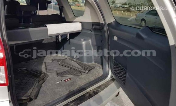 Acheter Import Utilitaire Toyota HiAce Autre à Import - Dubai, Clarendon Acheter Import Utilitaire Toyota HiAce Autre à Import - Dubai, Clarendon