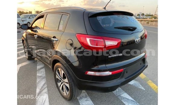 Acheter Import Voiture Kia Sportage Noir à Import - Dubai, Clarendon Acheter Import Voiture Kia Sportage Noir à Import - Dubai, Clarendon